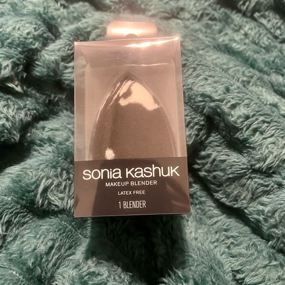 New beauty tools - Picture 3 of 3